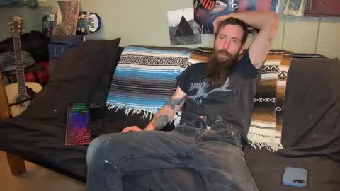 Snapshot of mr_valdor chatting on 12-25-24, 04:43 Valdor online show from 12-25-24, 04:43