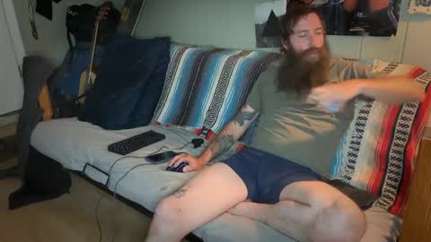 Snapshot of mr_valdor chatting on 10-11-25, 01:16 Valdor online show from 10-11-25, 01:16