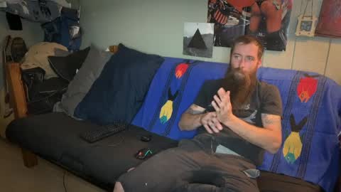 Snapshot of mr_valdor chatting on 04-01-26, 11:46 Valdor online show from 04-01-26, 11:46