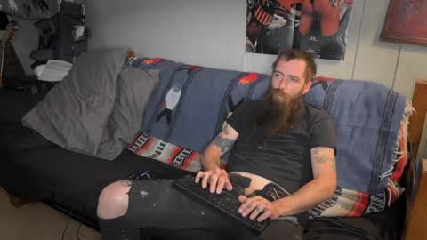 Snapshot of mr_valdor chatting on 04-05-26, 05:54 Valdor online show from 04-05-26, 05:54