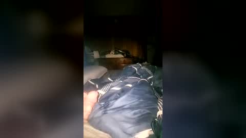 Snapshot of mr_white_420 chatting on 07-12-26, 01:07 mr_white_420 online show from 07-12-26, 01:07