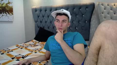 Snapshot of mr_williseo chatting on 02-25-25, 11:33 williseo online show from 02-25-25, 11:33