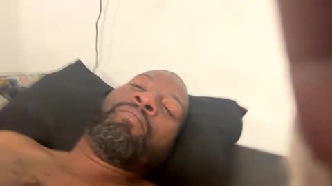 mramazing842836 online show from 10-13-25, 12:54