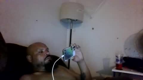 mrbiggs1077777 online show from 11-18-25, 04:22