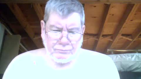 Snapshot of mrblade666 chatting on 12-21-24, 02:47 mrblade666 online show from 12-21-24, 02:47