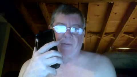 Snapshot of mrblade666 chatting on 01-06-25, 11:31 mrblade666 online show from 01-06-25, 11:31