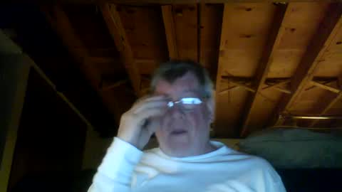 Snapshot of mrblade666 chatting on 01-18-25, 02:03 mrblade666 online show from 01-18-25, 02:03