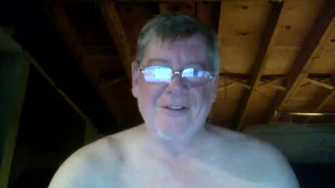 Snapshot of mrblade666 chatting on 01-18-25, 05:10 mrblade666 online show from 01-18-25, 05:10