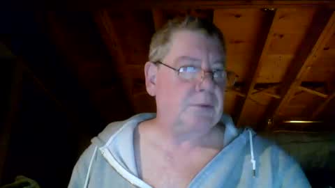 Snapshot of mrblade666 chatting on 03-02-25, 10:56 mrblade666 online show from 03-02-25, 10:56