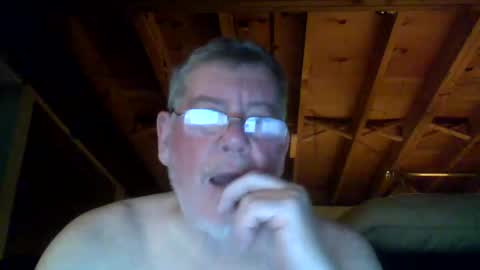 Snapshot of mrblade666 chatting on 09-16-25, 01:39 mrblade666 online show from 09-16-25, 01:39