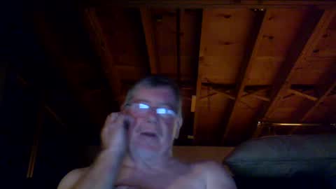 Snapshot of mrblade666 chatting on 10-07-25, 11:35 mrblade666 online show from 10-07-25, 11:35