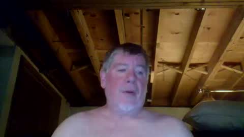 Snapshot of mrblade666 chatting on 10-18-25, 12:06 mrblade666 online show from 10-18-25, 12:06