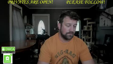 Snapshot of mrbrewscamfam chatting on 12-12-24, 02:44 MrBrew online show from 12-12-24, 02:44