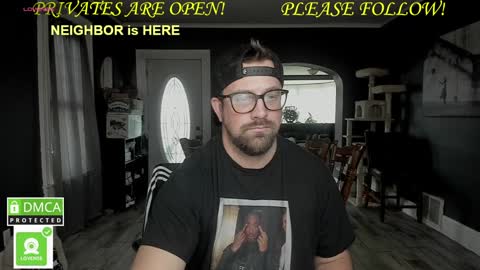 Snapshot of mrbrewscamfam chatting on 12-15-24, 06:04 MrBrew online show from 12-15-24, 06:04