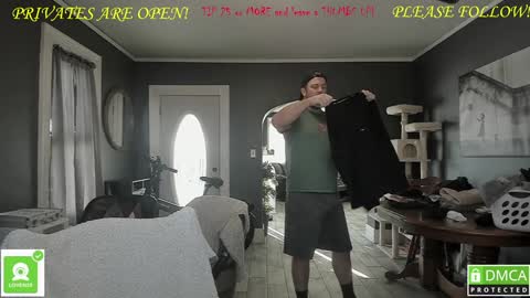 Snapshot of mrbrewscamfam chatting on 01-23-25, 04:37 MrBrew online show from 01-23-25, 04:37