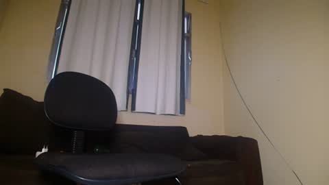 Snapshot of mrbrown_strong chatting on 06-27-26, 07:52 mr brown online show from 06-27-26, 07:52