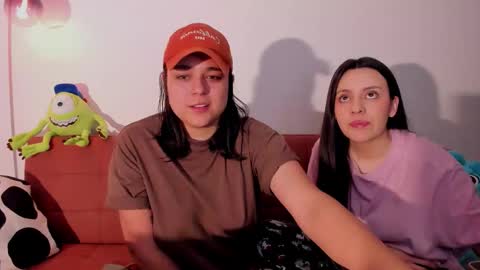 Laura online show from 03-09-26, 04:27