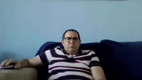 Snapshot of mrcaruso chatting on 02-16-25, 12:32 Mrcaruso online show from 02-16-25, 12:32