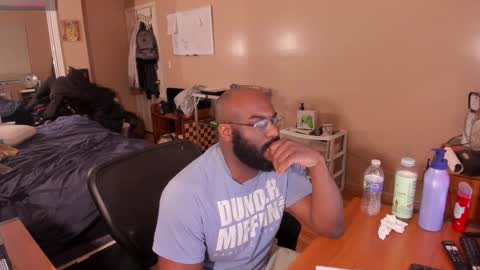 Chuck Daily online show from 02-10-25, 01:24