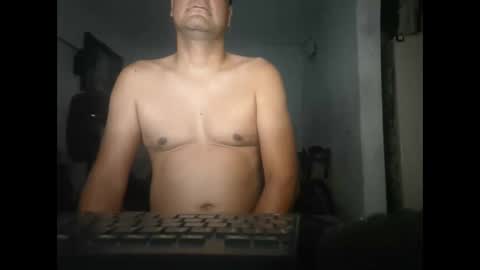 Snapshot of mrdongato01 chatting on 03-08-25, 10:11 Gato online show from 03-08-25, 10:11