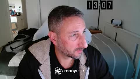 Snapshot of mrdr0o0o chatting on 11-26-25, 12:06 mrdr0o0o online show from 11-26-25, 12:06