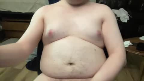 Snapshot of mreffner chatting on 11-18-25, 06:12 collegebelly online show from 11-18-25, 06:12