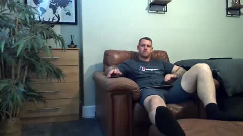 mrengland86566 online show from 05-18-26, 03:18