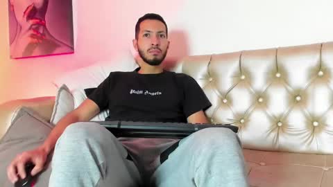 Snapshot of mrfranco_vc chatting on 05-04-26, 12:45 Andy online show from 05-04-26, 12:45
