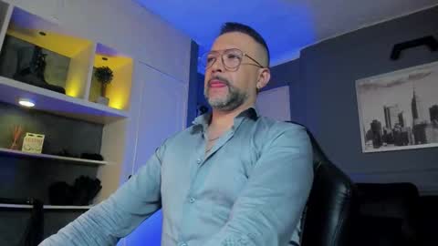 MrFrank. online show from 02-25-26, 10:36