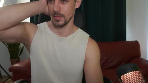 juan luis online show from 10-29-25, 08:16