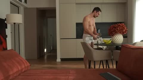 juan luis online show from 11-17-25, 09:04