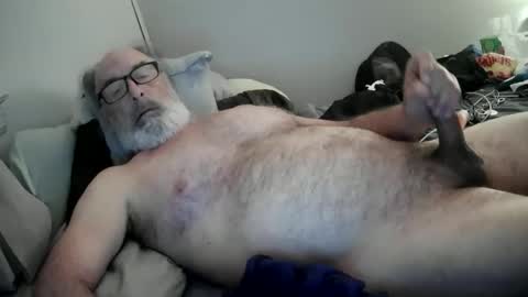 Snapshot of mrjames59 chatting on 03-29-26, 05:29 mrjames59 online show from 03-29-26, 05:29