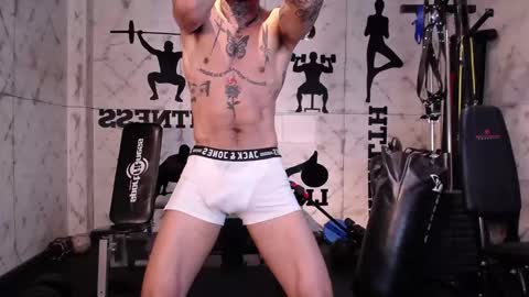 Snapshot of mrjustin_ chatting on 11-25-25, 08:36 mrjustin_ online show from 11-25-25, 08:36