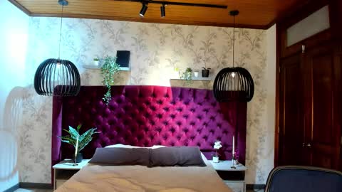 Snapshot of mrjustin_ chatting on 11-30-25, 07:40 mrjustin_ online show from 11-30-25, 07:40