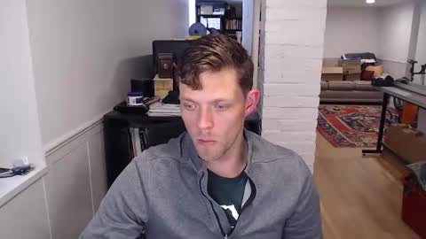 Snapshot of mrkenridge chatting on 05-01-26, 04:44 mrkenridge online show from 05-01-26, 04:44