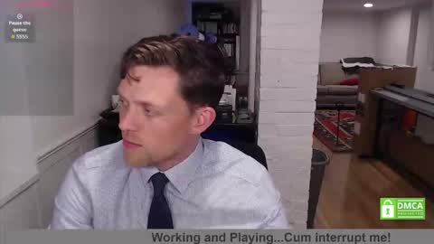 Snapshot of mrkenridge chatting on 05-19-26, 02:12 mrkenridge online show from 05-19-26, 02:12