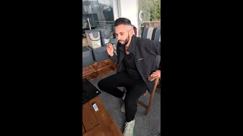 Snapshot of mrlongplay835366 chatting on 02-15-26, 02:36 mrlongplay835366 online show from 02-15-26, 02:36