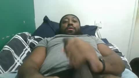 Snapshot of mrlust6969 chatting on 09-23-25, 06:44 mrlust6969 online show from 09-23-25, 06:44