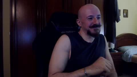 Antony online show from 11-19-25, 06:19