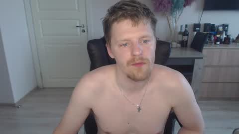 Snapshot of mrmjg chatting on 07-14-26, 11:38 mrmjg online show from 07-14-26, 11:38