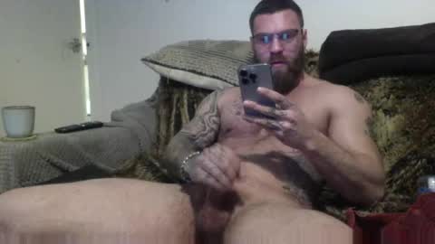 Snapshot of mrmsnow chatting on 05-19-26, 08:53 Mr Snow online show from 05-19-26, 08:53