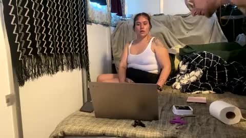 Snapshot of mrnicecockmrsprettypussy chatting on 01-14-25, 04:29 Michelle Motion Blanco online show from 01-14-25, 04:29