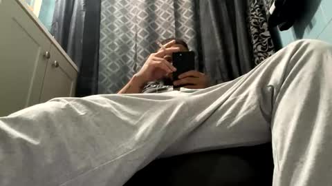 mrnineinch1995 online show from 04-12-26, 04:39