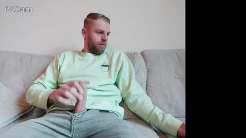 mrnobody6209 online show from 03-03-25, 07:10