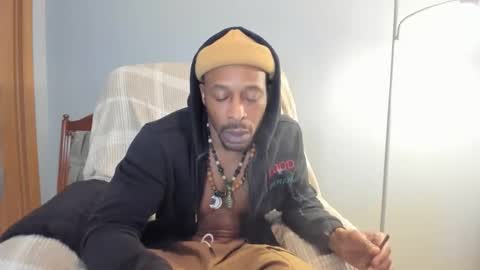 mromg007 online show from 03-17-26, 08:12