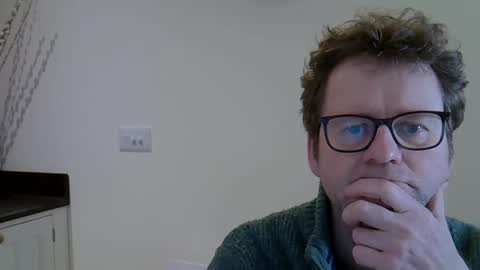 Mr Paper Stones online show from 02-25-25, 09:53