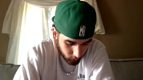 Snapshot of mrr_luxxe chatting on 10-25-25, 01:40 mrr_luxxe online show from 10-25-25, 01:40