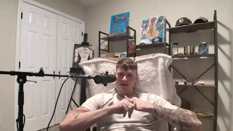 Snapshot of mrryanvoss chatting on 12-27-24, 07:57 Mr Ryan Voss online show from 12-27-24, 07:57