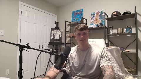 Snapshot of mrryanvoss chatting on 12-27-24, 10:59 Mr Ryan Voss online show from 12-27-24, 10:59