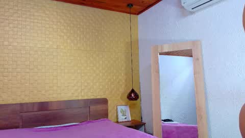 mrs_buttocks online show from 03-05-25, 01:50